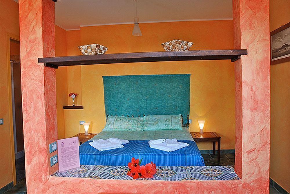 Hotel Clelia Isola di Ustica Luaran gambar